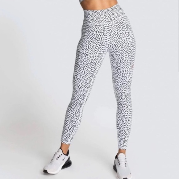 DOYOUEVEN Excel White Speckled High Waist Leggings - Picture 6 of 16